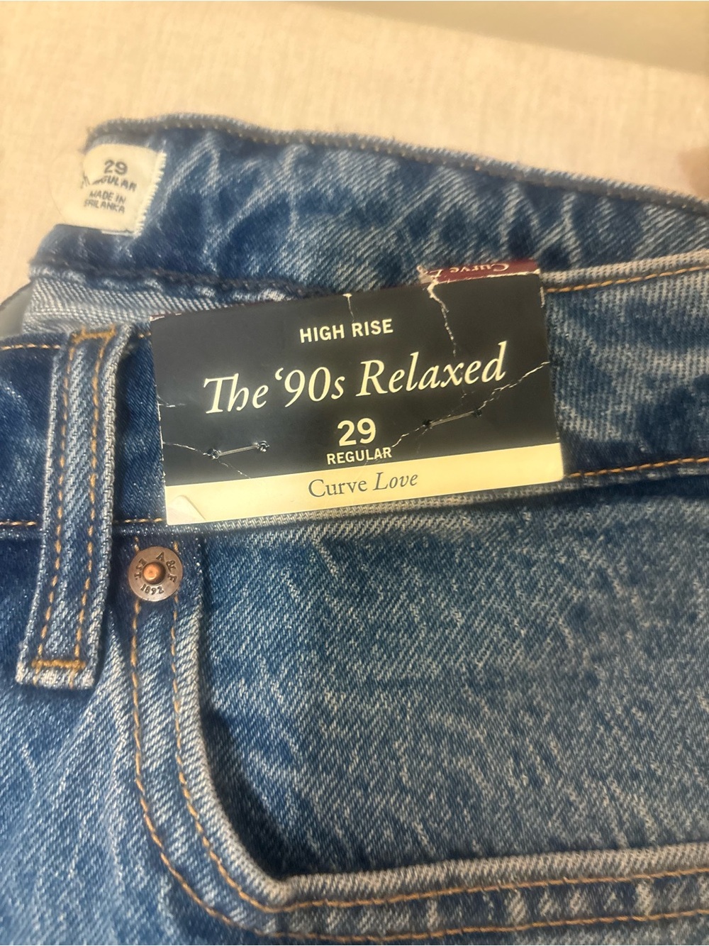 Abercrombie & Fitch Curve Love High Rise 90’s Relaxed Jeans
